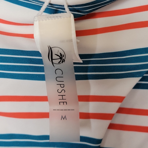 Cupshe Bikini Set Medium - Picture 8 of 9